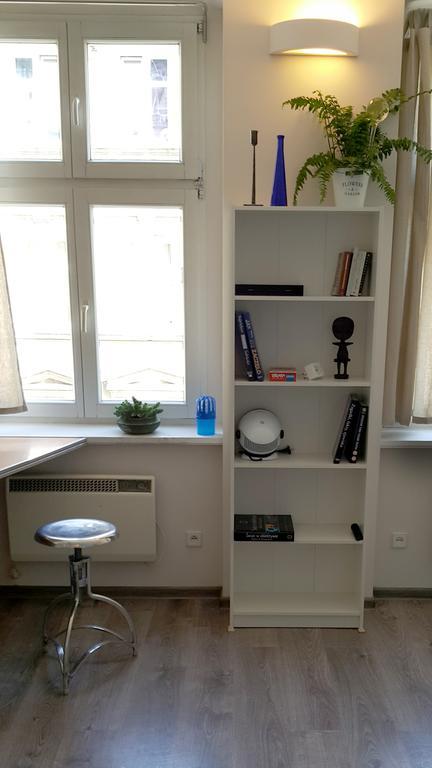 Bluegrayorange Apartment พอซนาน ภายนอก รูปภาพ